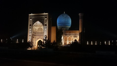 Temur's mausoleum at night